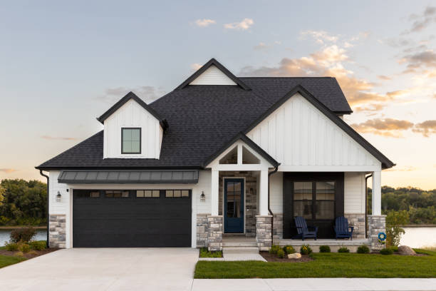 Best Asphalt Shingles Roofing  in Livonia, MI